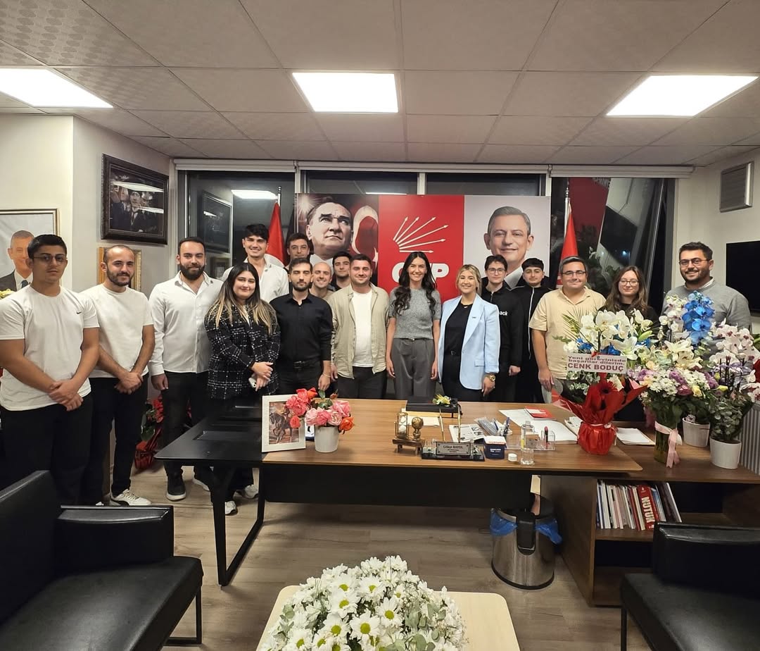 CHP Gençlik Kollarından İlçe Başkanımıza Hayırlı Olsun Ziyareti